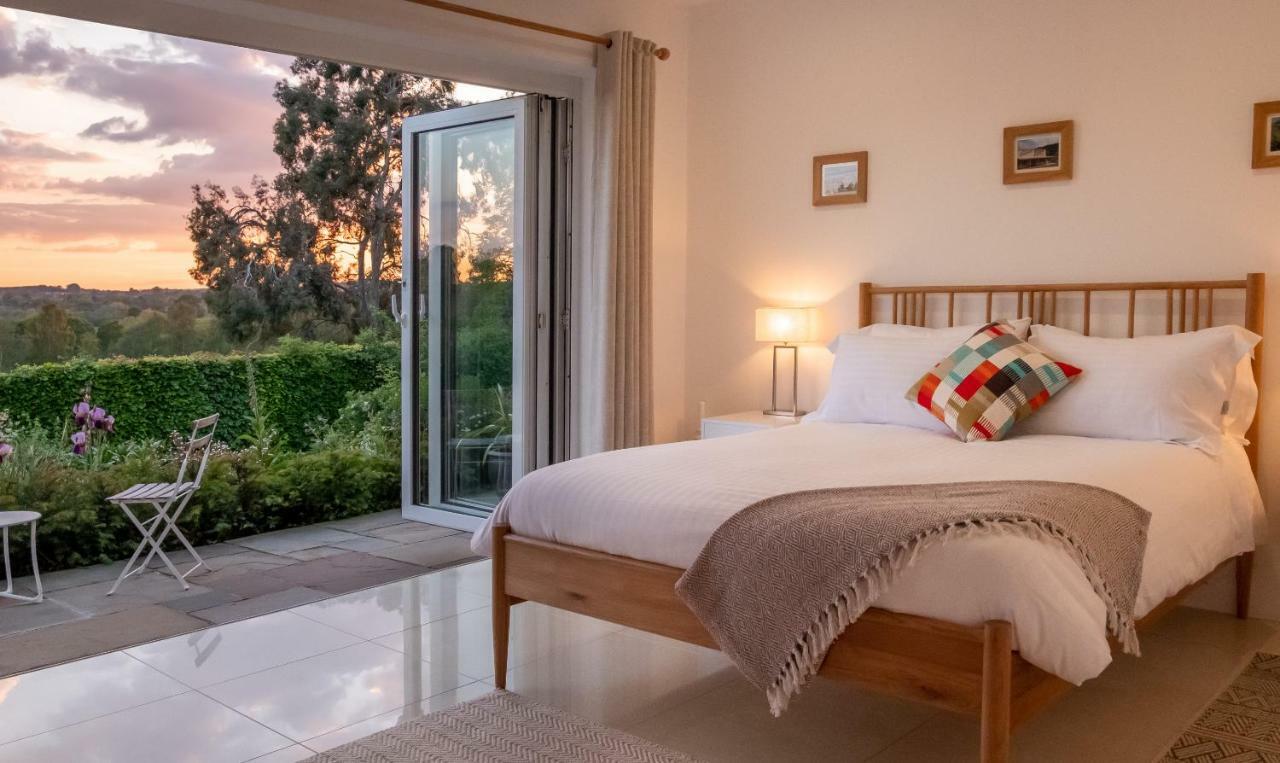 Meadow Cottage Bed & Breakfast Hawkhurst Eksteriør bilde